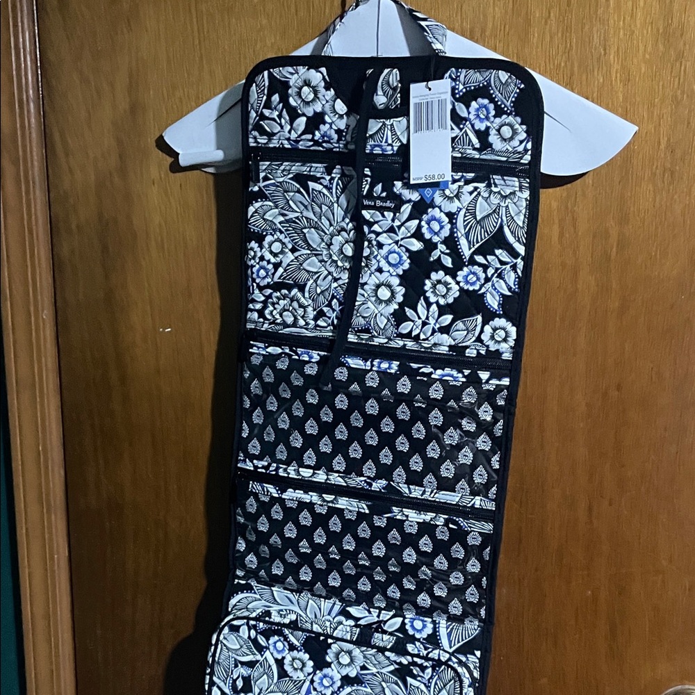 Vera Bradley Black and White Floral Organizer